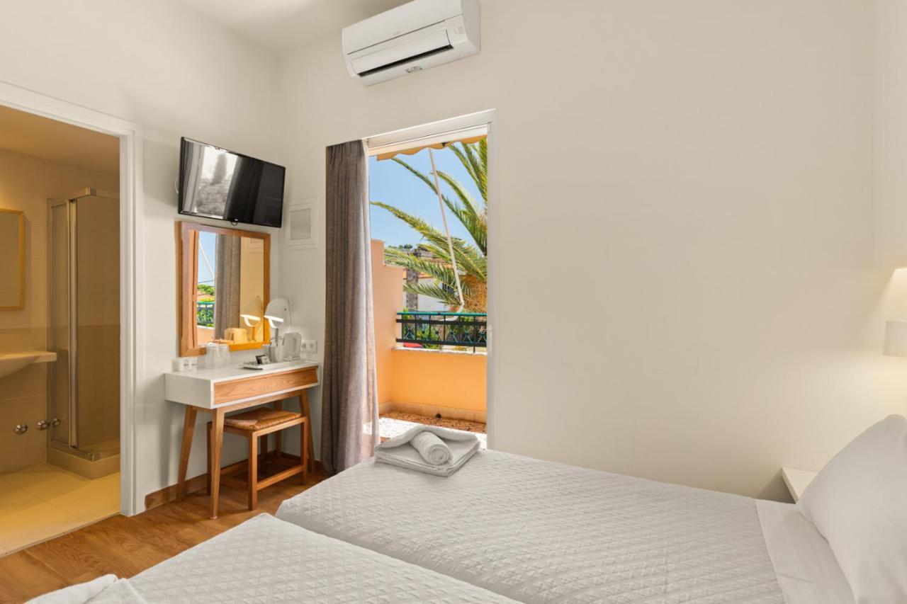 Lefktron Hotel Stoúpa Zewnętrze zdjęcie