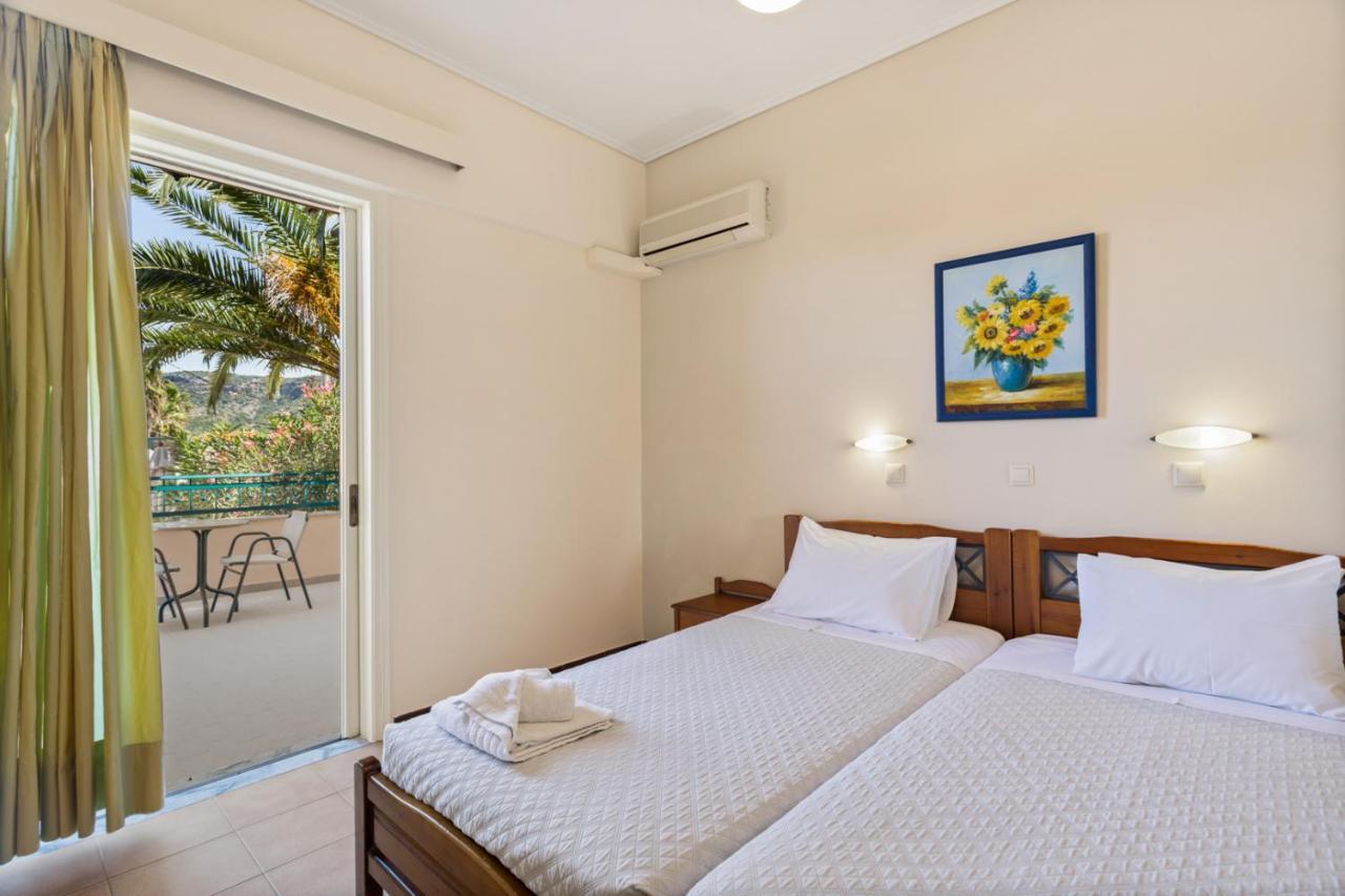 Lefktron Hotel Stoúpa Zewnętrze zdjęcie
